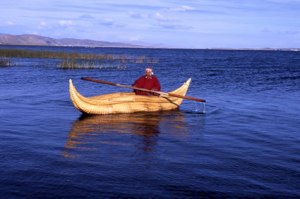 A boat made from Totora reeds